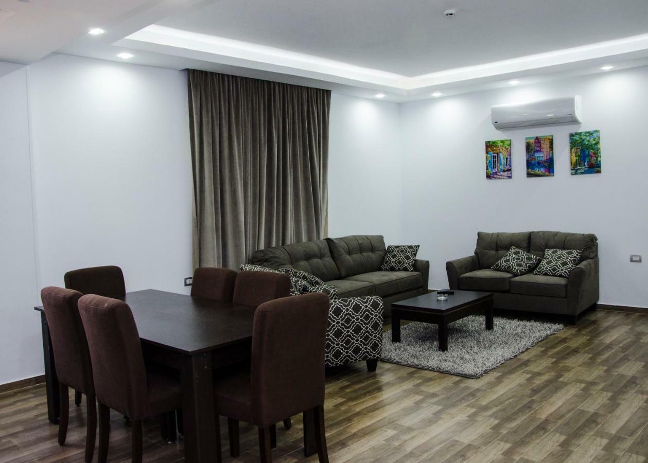 Violet 133 Apartment Kaherah Luaran gambar