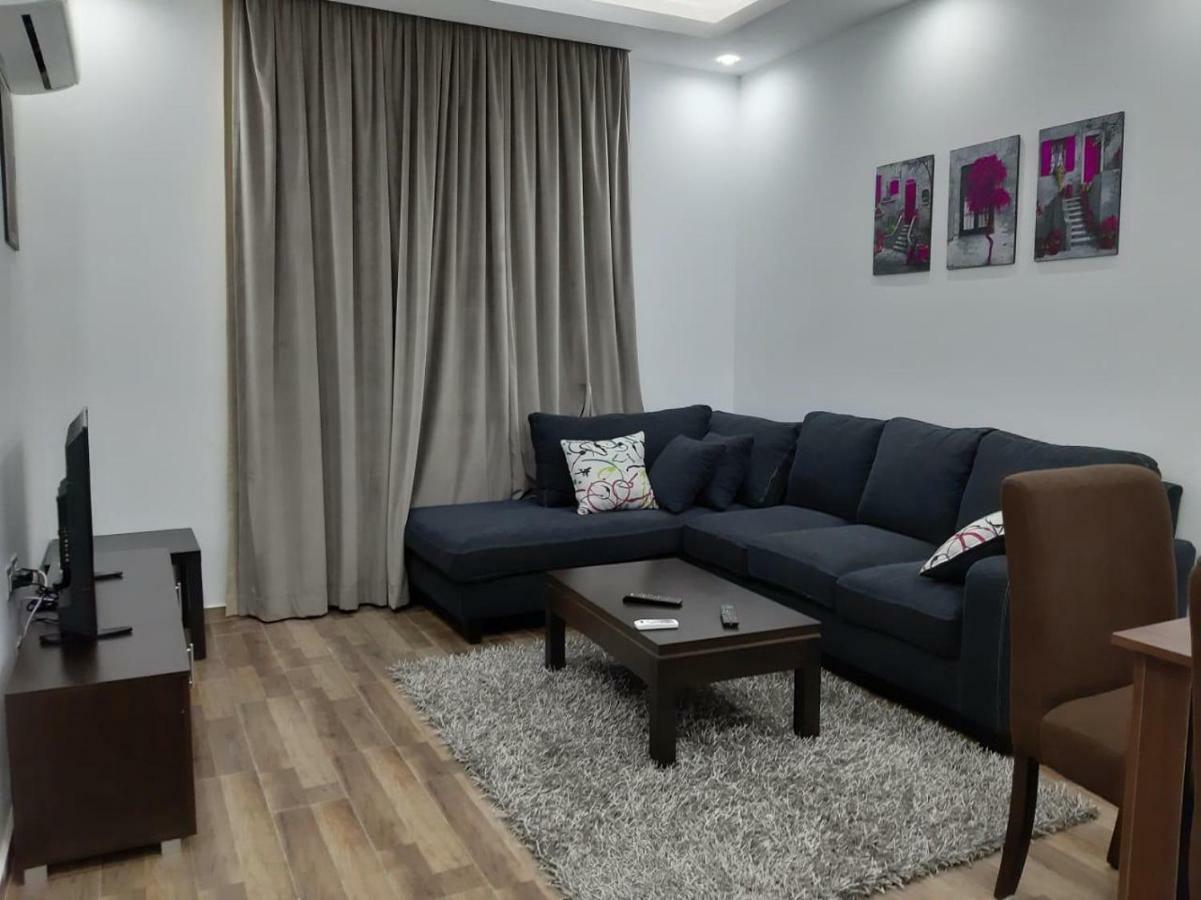 Violet 133 Apartment Kaherah Luaran gambar